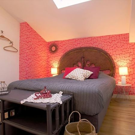 Les beaux châteaux Vouvray Extérieur photo
