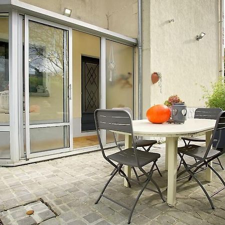 Les beaux châteaux Vouvray Extérieur photo