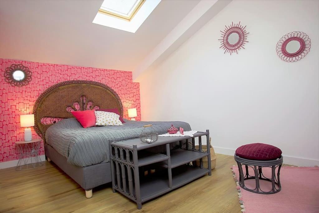 Les beaux châteaux Vouvray Extérieur photo